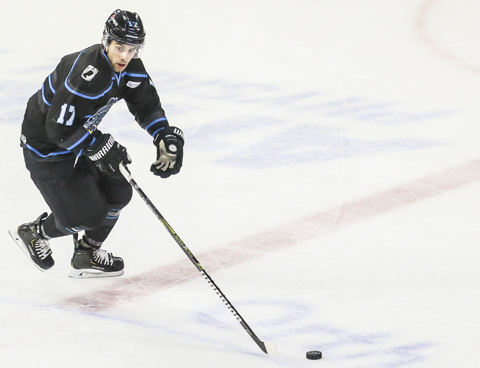 012620-qct-spt-storm-hockey-2.JPG